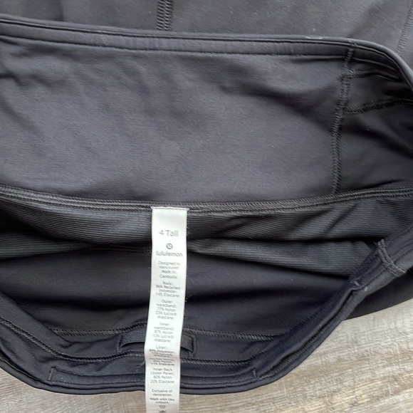Lululemon Speed Up Shorts 4” - Picture 4 of 4